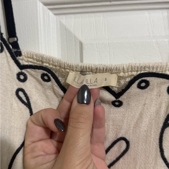 ILLA ILLA Cream and Black Embroidered Dress - Picture 3 of 8